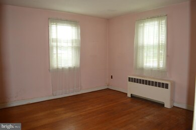 2212 Hamilton Ave, Baltimore, MD 21214 - photo 7