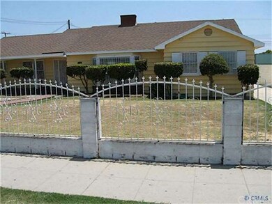 Front Unit showing a portion of Drive way to the B