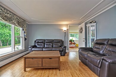 164 Ward St, Woonsocket, RI 02895 - photo 5