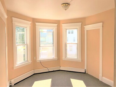 96 Nonotuck Ave unit 3R, Chicopee, MA 01013 - photo 2