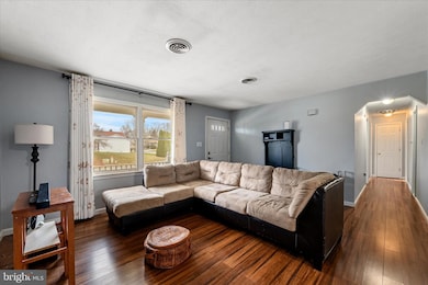 320 Beauregard Blvd, Charles Town, WV 25414 - photo 6