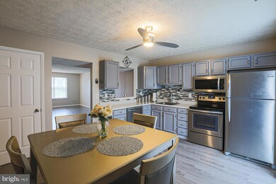 910 Olive Branch Ct, Edgewood, MD 21040 - photo 7