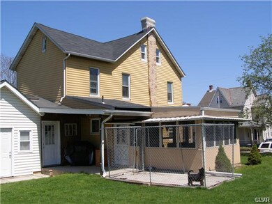 3203 S 2nd St, Whitehall, PA 18052 - photo 2