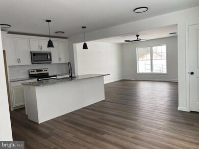 37 Old Stone Way unit ......(LOT 202), Conewago Township, PA 17406 - photo 3