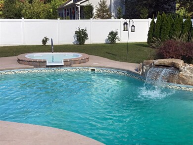 032_Pool
