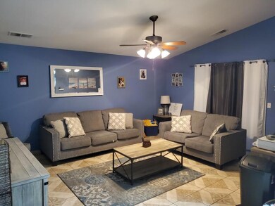 498EF394-B88B-4811-8738-CFCD1B8CFE7C