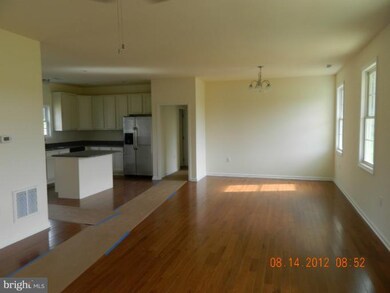 0 Hollida unit 1004186376, Martinsburg, WV 25401 - photo 3