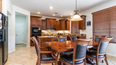 11027 E Ravenna Ave-4