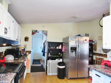 115 Champagne Rd, Gardner, MA 01440 - photo 6