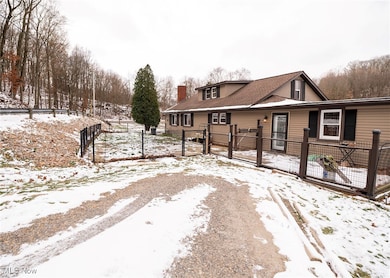 1549 Ridge Rd NE, New Philadelphia, OH 44663 - photo 6