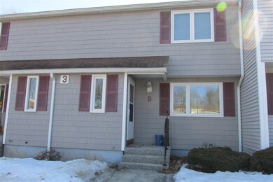 3 Cedarbrook Village unit 3D, Rochester, NH 03867 - photo 2