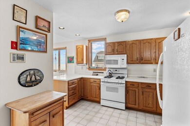 492 N End Blvd, Salisbury, MA 01952 - photo 7