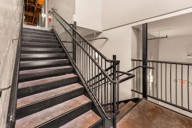 509 W Olive St unit 206, Springfield, MO 65806 - photo 4