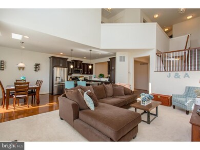 2032 Pleasant Valley Dr, Lansdale, PA 19446 - photo 6