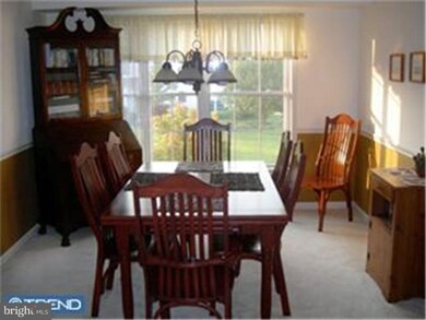 105 Meredith Dr, Spring City, PA 19475 - photo 5