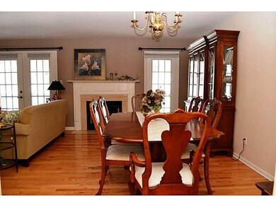 1st Floor Plan. Living Room/Dining Room