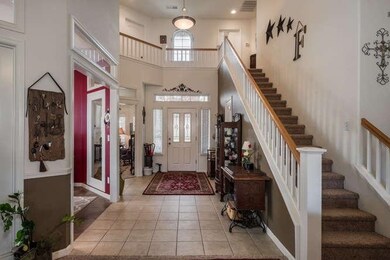 6887 E Cortland Ave, Fresno, CA 93727 - photo 5