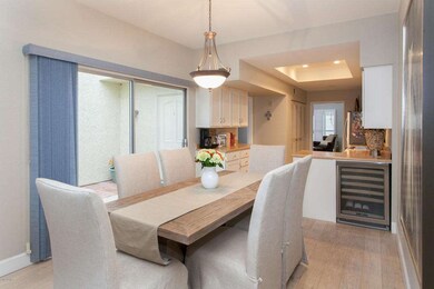 1 Dining Kitchen W Wine Refrigerator
