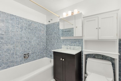 The Queen Anne unit 2C, New York, NY 10021 - photo 5