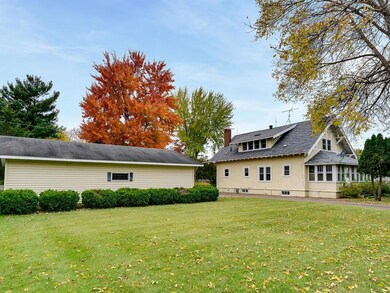Double city lot (132'x132')