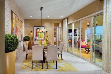 Dining Room (ash shown in the model home)