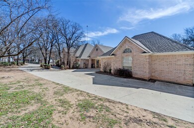 221 County Road 3418, Bridgeport, TX 76426 - photo 6