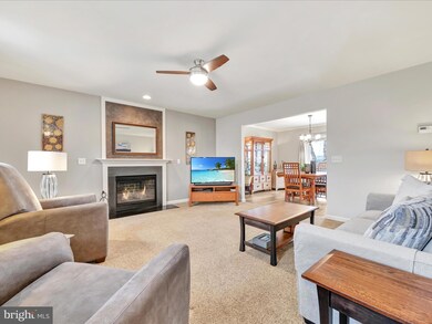 163 Macintosh Dr, Palmyra, PA 17078 - photo 6