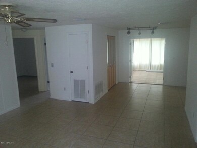 4420 Packard Dr, Jacksonville, FL 32246 - photo 5