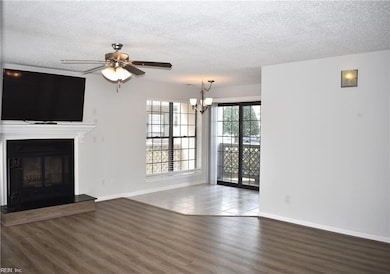 413 Harbour Point unit 102, Virginia Beach, VA 23451 - photo 5