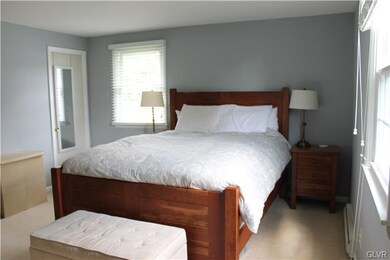 2639 College Ln, Allentown, PA 18103 - photo 7