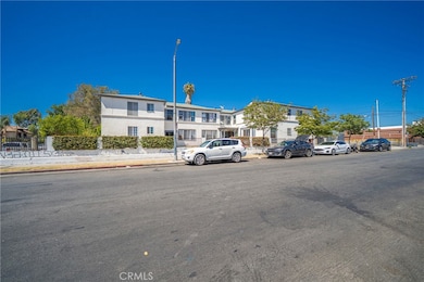 2367 W 18th St, Los Angeles, CA 90019 - photo 4