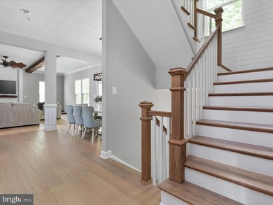 8420 Bearhurst Dr, Gainesville, VA 20155 - photo 6