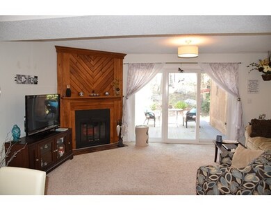 25 Apple Tree Hill Rd unit 25, Hopkinton, MA 01748 - photo 2