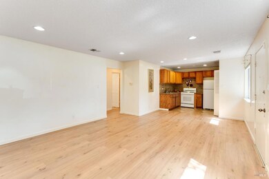 2404 Peppertree Ct unit 1, Antioch, CA 94509 - photo 6