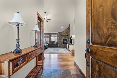 20589 Dylan Loop, Bend, OR 97702 - photo 4