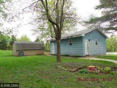 Double car detached garage