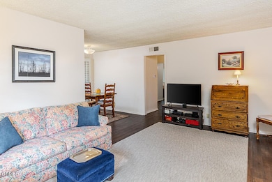 359 S Euclid Ave, Pasadena, CA 91101 - photo 6