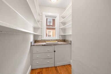 82 Quincy St, Medford, MA 02155 - photo 5