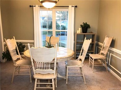 Formal Dining