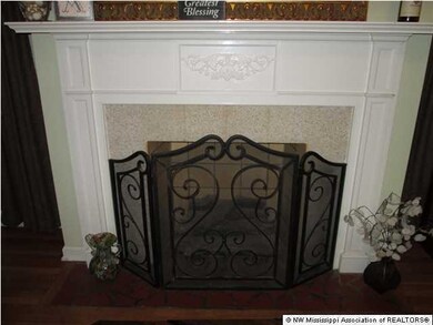 2125 Robertson Rd, Hernando, MS 38632 - photo 5