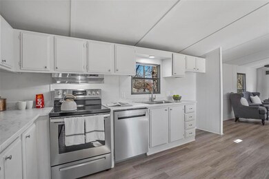 3700 Falconcrest Dr, Joshua, TX 76058 - photo 7