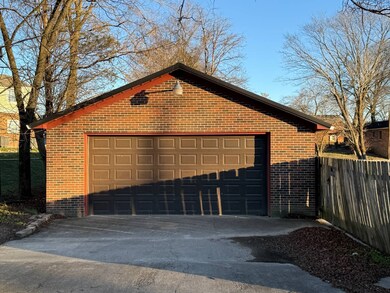 11 Garner St, Liberty, KY 42539 - photo 7