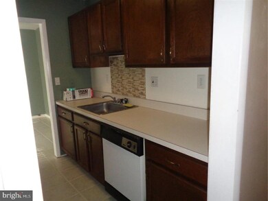 18A E Daisy Ln unit A, Mount Laurel, NJ 08054 - photo 5