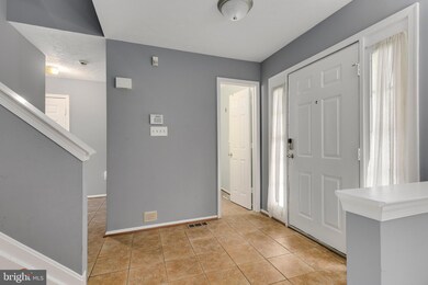 7206 Willow Hill Dr, Capitol Heights, MD 20743 - photo 2