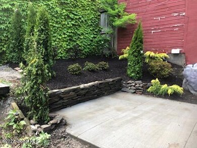 294B Hudson Ave unit B, Albany, NY 12210 - photo 4