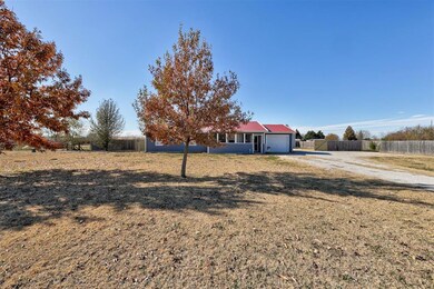 106 Cotton Tail Dr, Shawnee, OK 74804 - photo 4