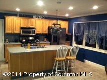 1939 Jackson St, Scranton, PA 18504 - photo 4