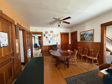 550 W Chestnut St unit 552, Port Washington, WI 53074 - photo 2