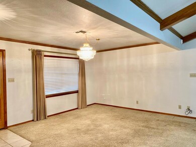 305 Maple St, Fredericksburg, TX 78624 - photo 5