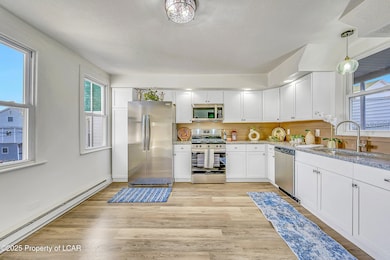 25 W Shawnee Ave, Plymouth, PA 18651 - photo 3